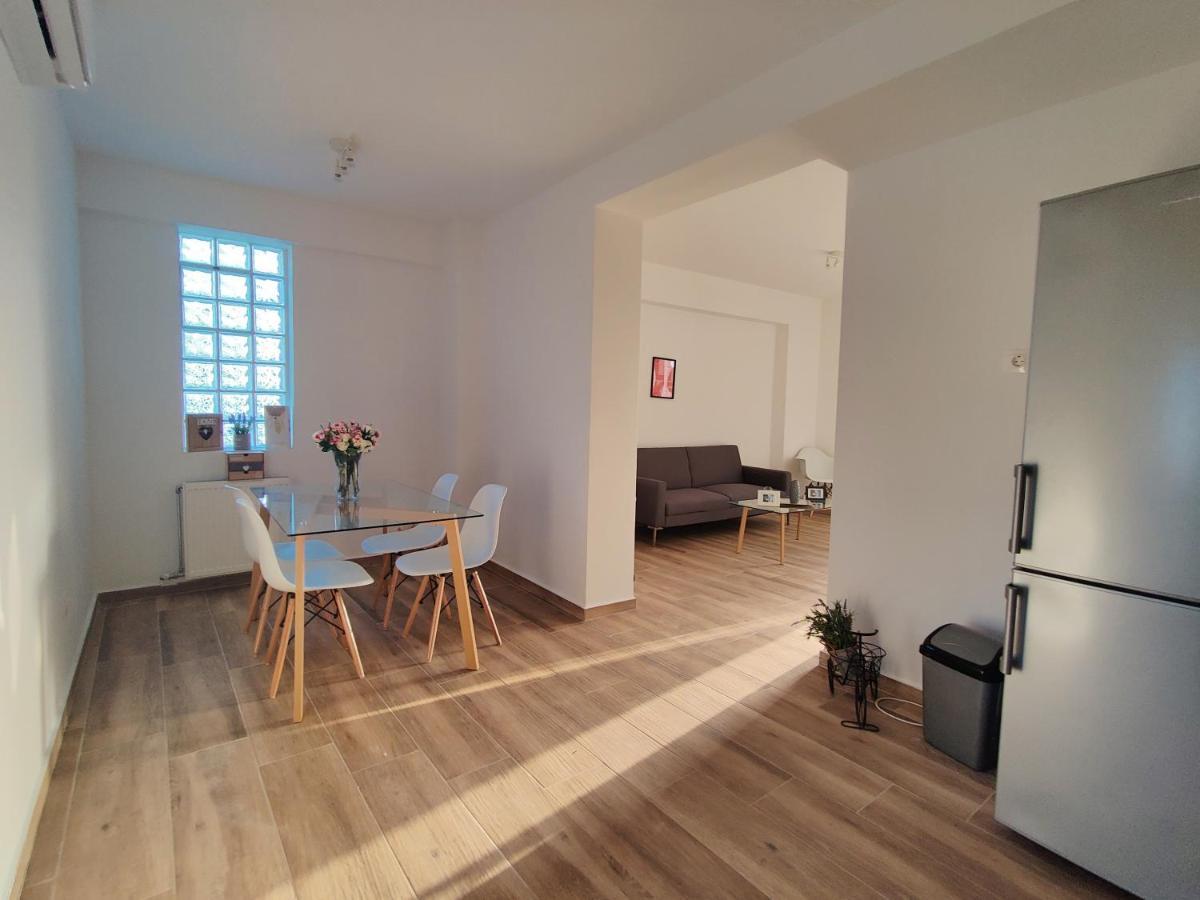 Wsd Luxury Stylish 1Bd Apt Near Marina & Beach Афины Экстерьер фото